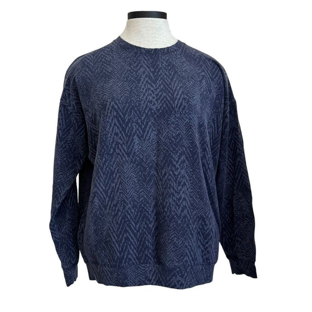 Athleta crew neck navy blue brindle pattern long sleeve sweater size small runs
